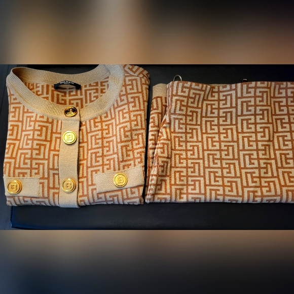 Balmain Dresses & Skirts - BALMAIN knit skirt and cardigan